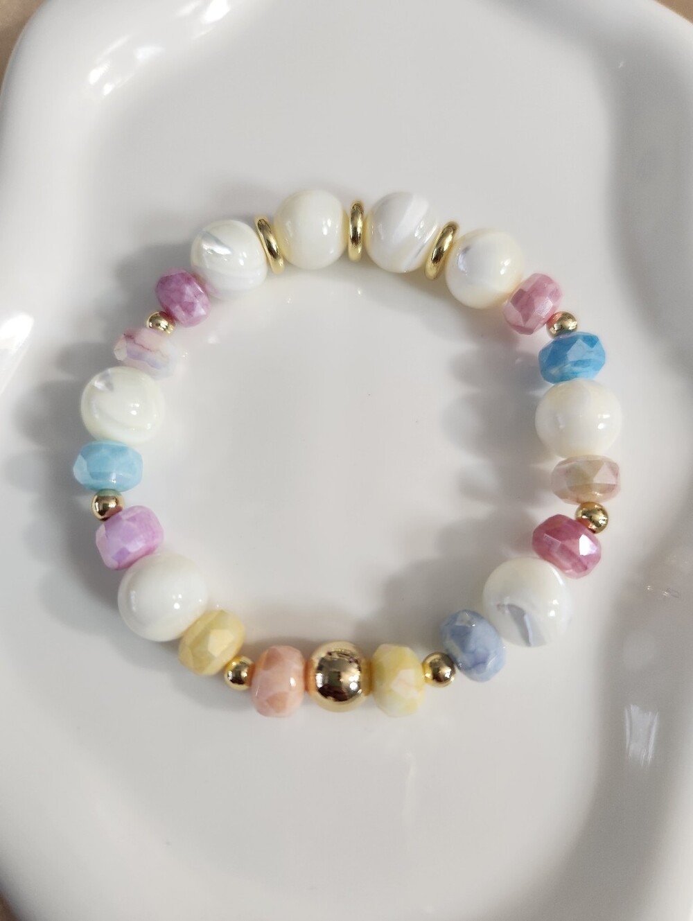 Mother Of Pearl Cotton Candy Stretchy Bracelet